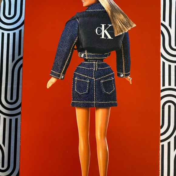 Calvin Klein Jeans Barbie Doll. Vintage Bloomingdale’s special edition NRFB - Picture 4 of 5